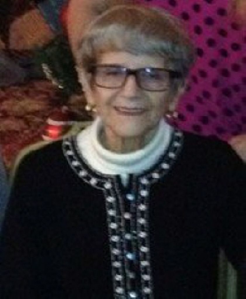 Santa Tina Hoffmann Profile Photo