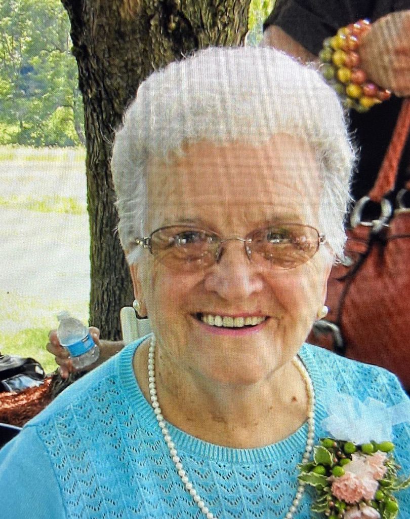 Leah Peach Russell