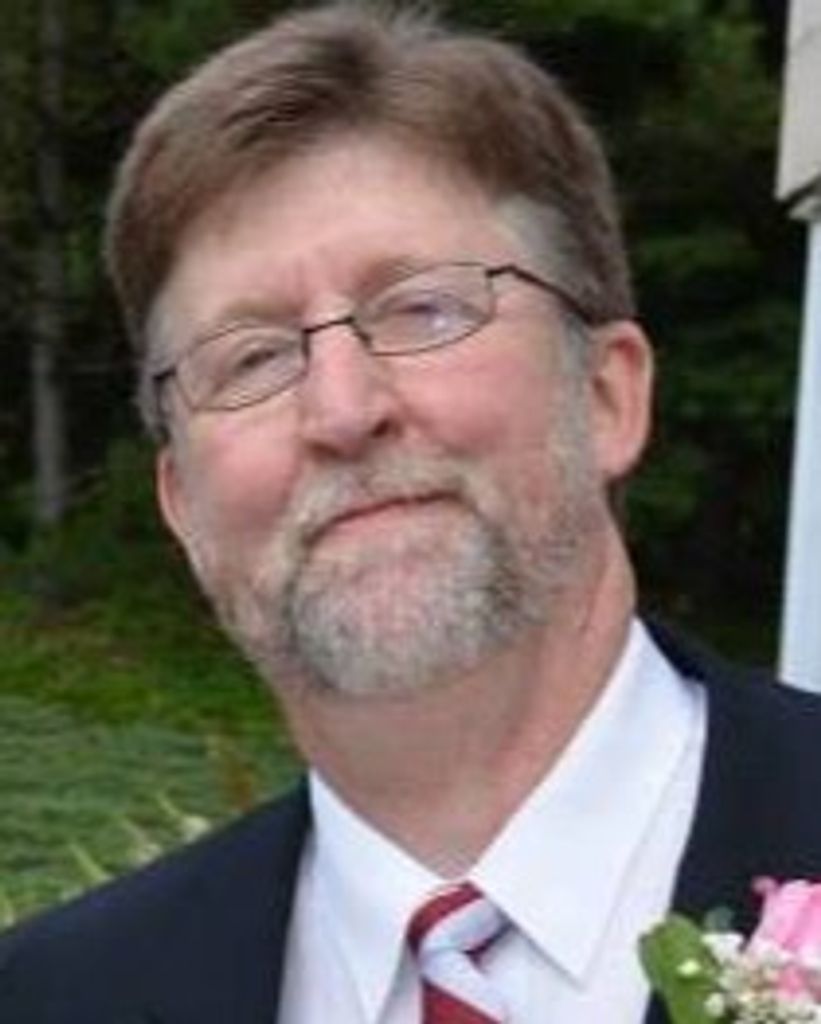 Perry Mark Whitehair