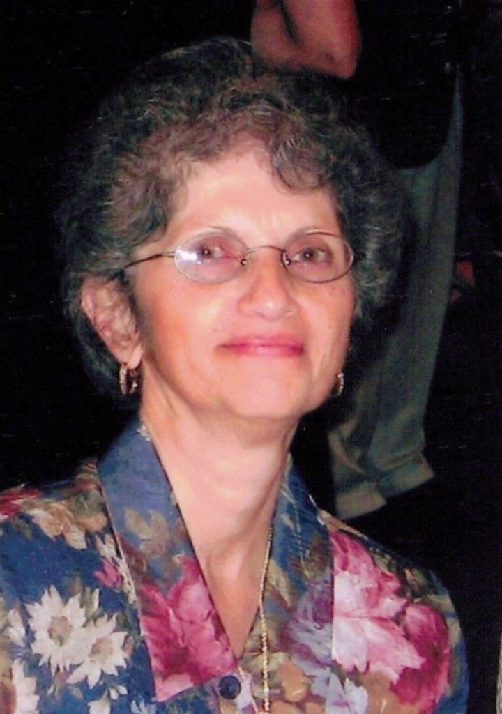 Rose T (Chiera)  Beltrano