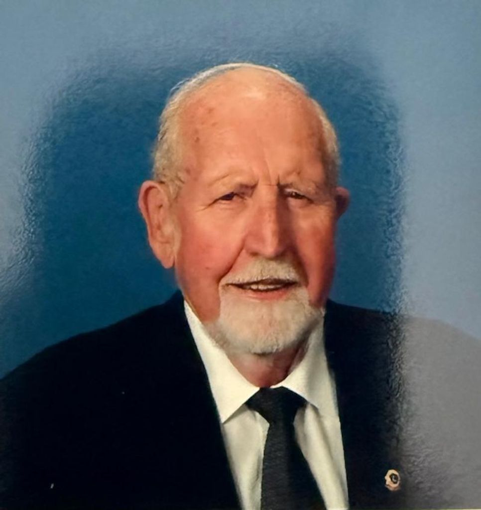 Wilfred H. Roehe Profile Photo