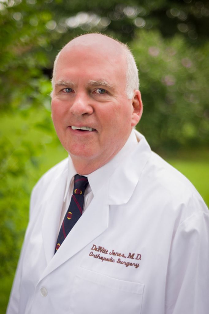 Dewitt Jones, Md