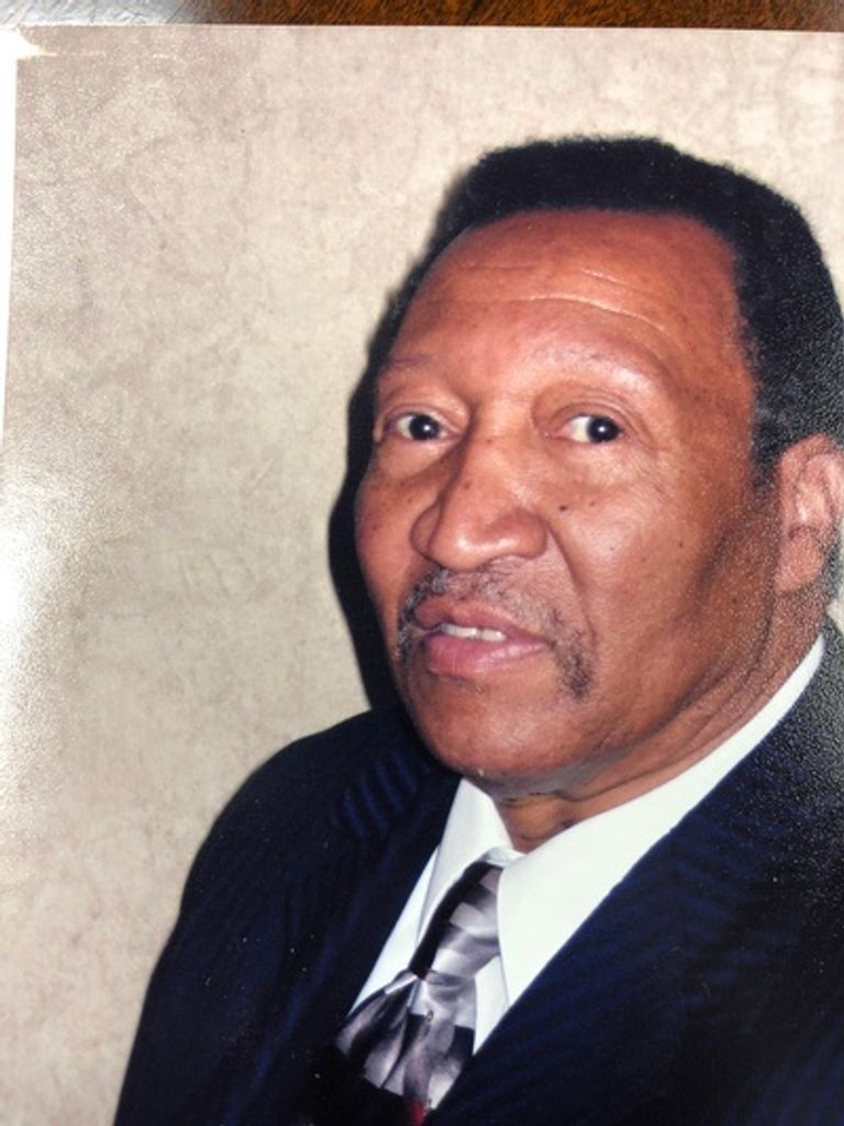 Henry Clemons Profile Photo