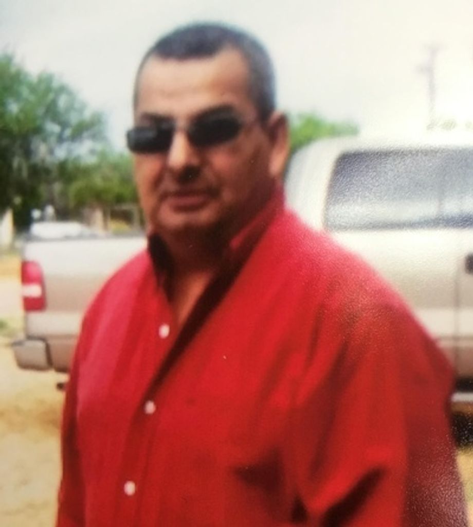 Francisco "Franky" Navarro Profile Photo