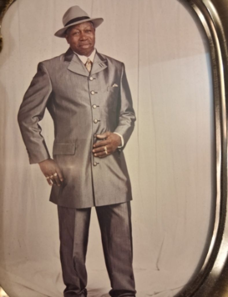 Robert  Mckinney Profile Photo