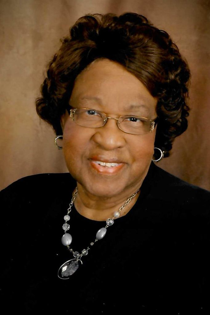 Maxine Davis Profile Photo
