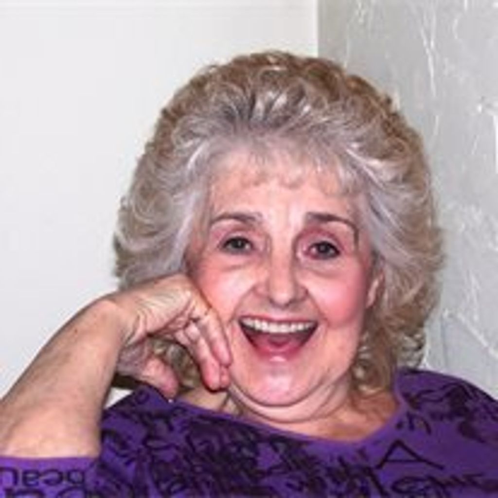 Anne Showalter (Nee Routzounis-Rose) Profile Photo