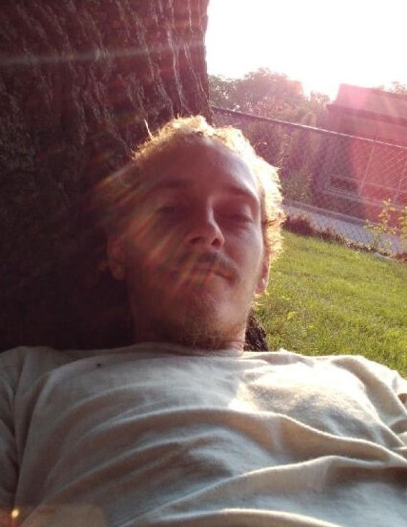 Zachary Austin Lee "Zach" Evans