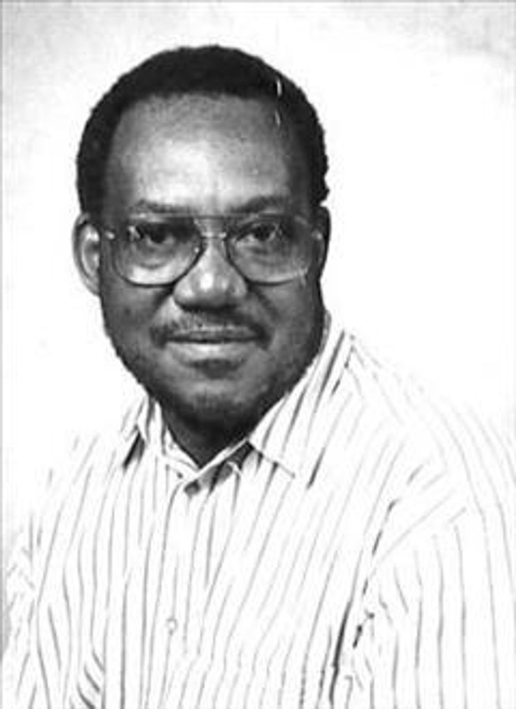 Harry Andrews Profile Photo