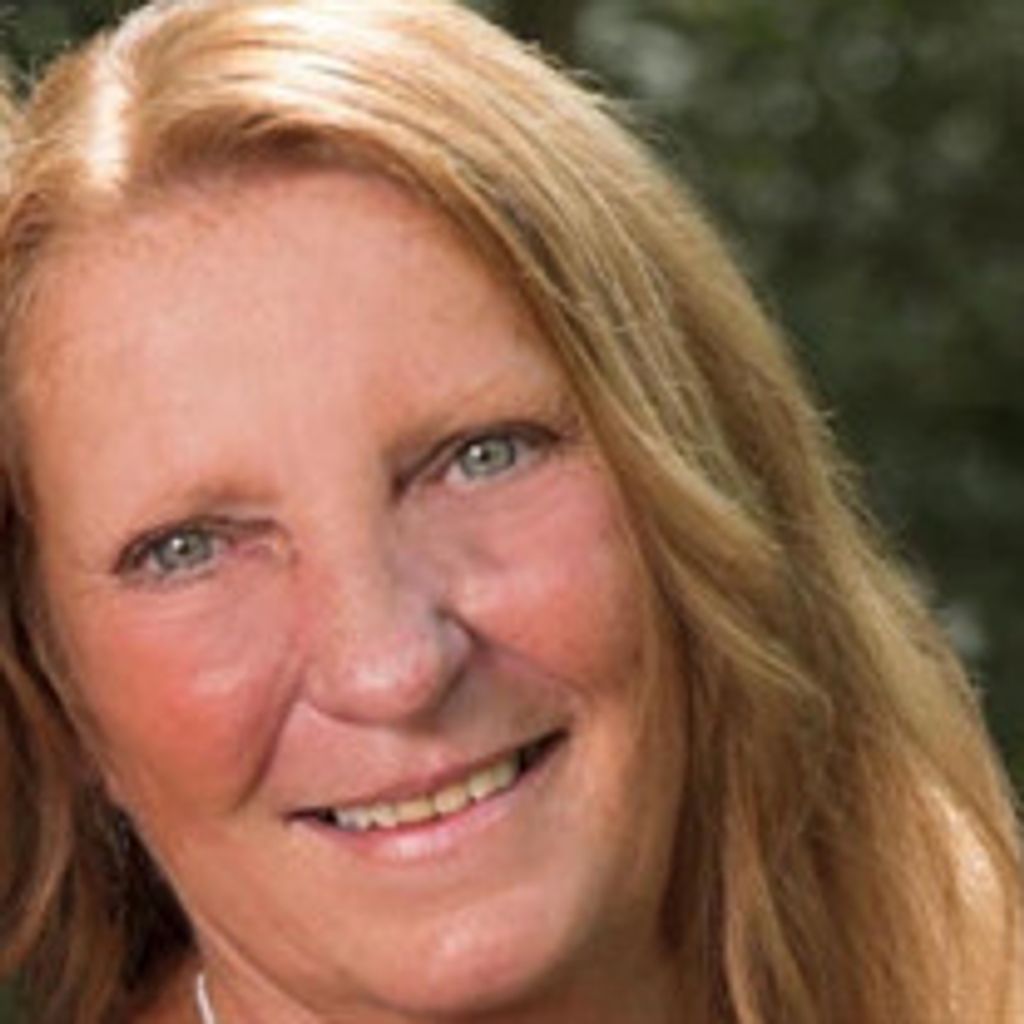 Mrs. Donna Ann Farmer