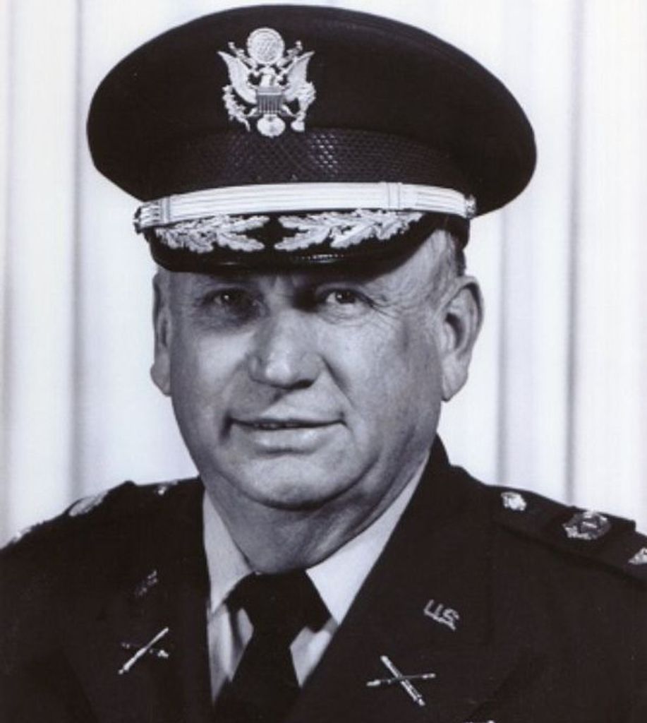 Howard Nathan Riggs Profile Photo
