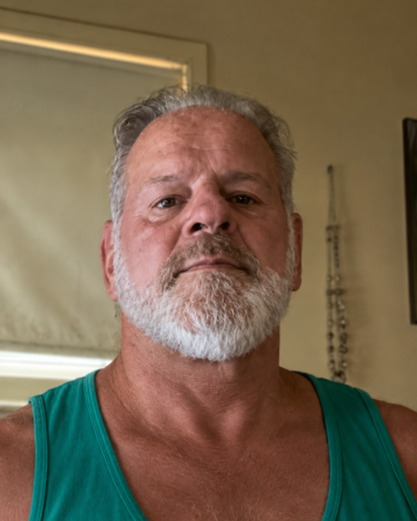 Robert Lynn Strickland Profile Photo