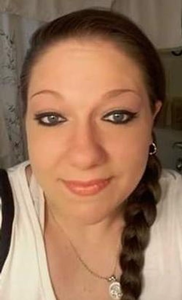 Jenny Deaonna Woll Profile Photo