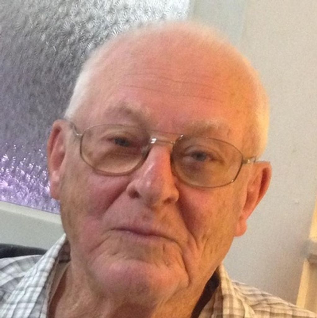 Robert "Bobby" Gray Bowers