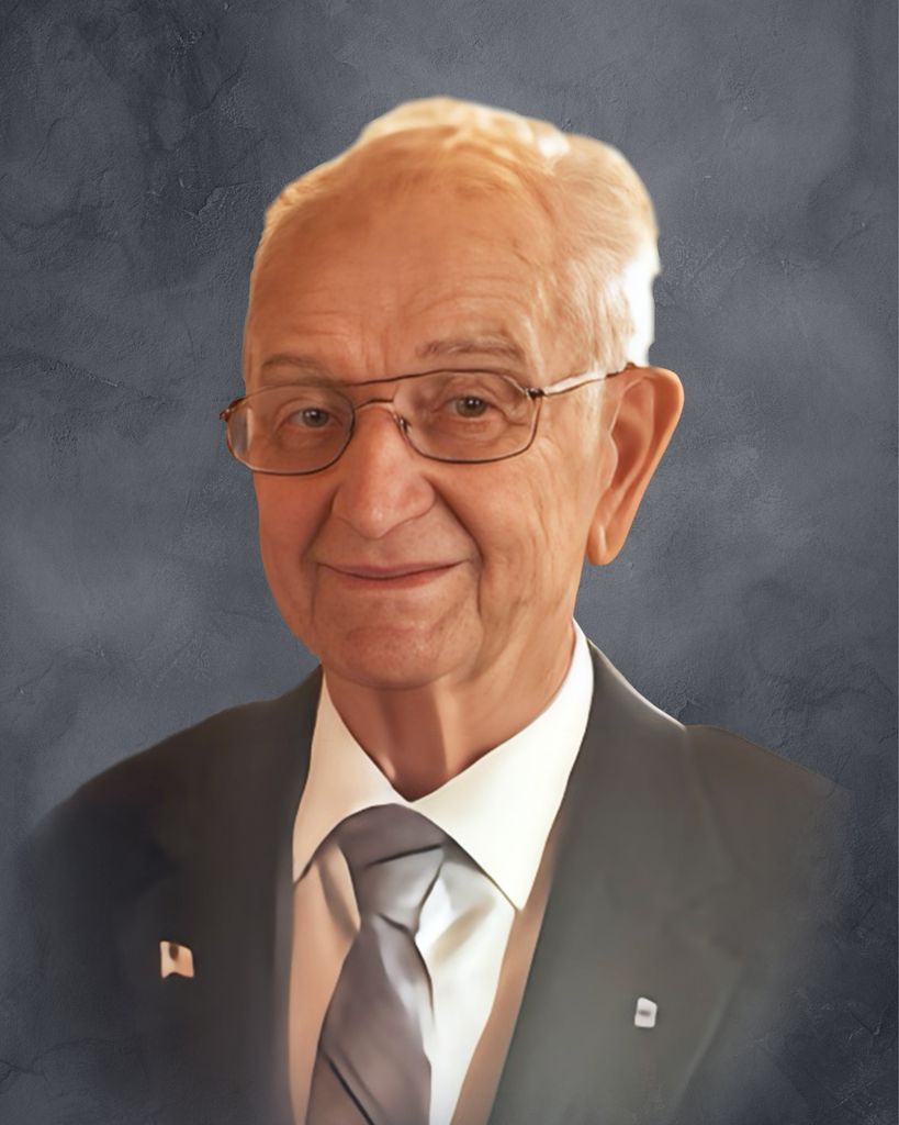 Thomas "Tom" Rihner