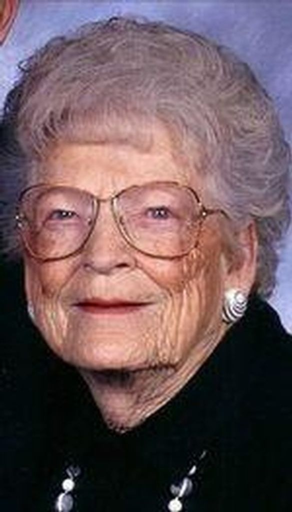 Lucille Averne Davey