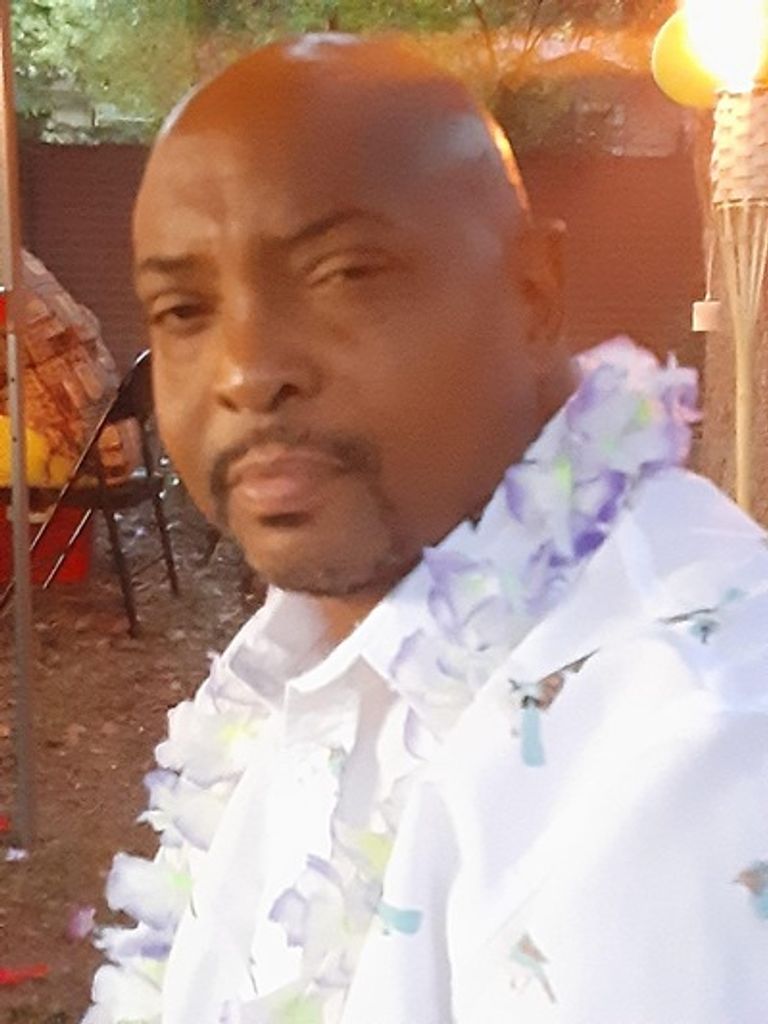 Douglas Renard Williams Profile Photo