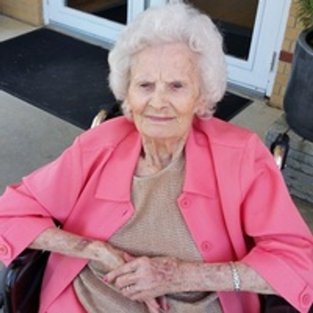 Mavis "Sis" Grubbs