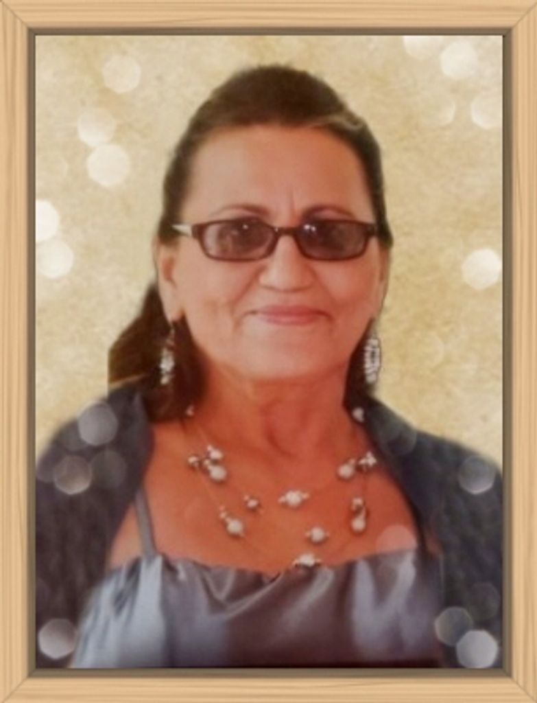 Carmen Ramos