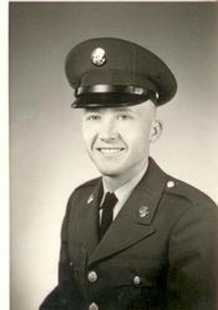 Robert Lee "Bob" Luna