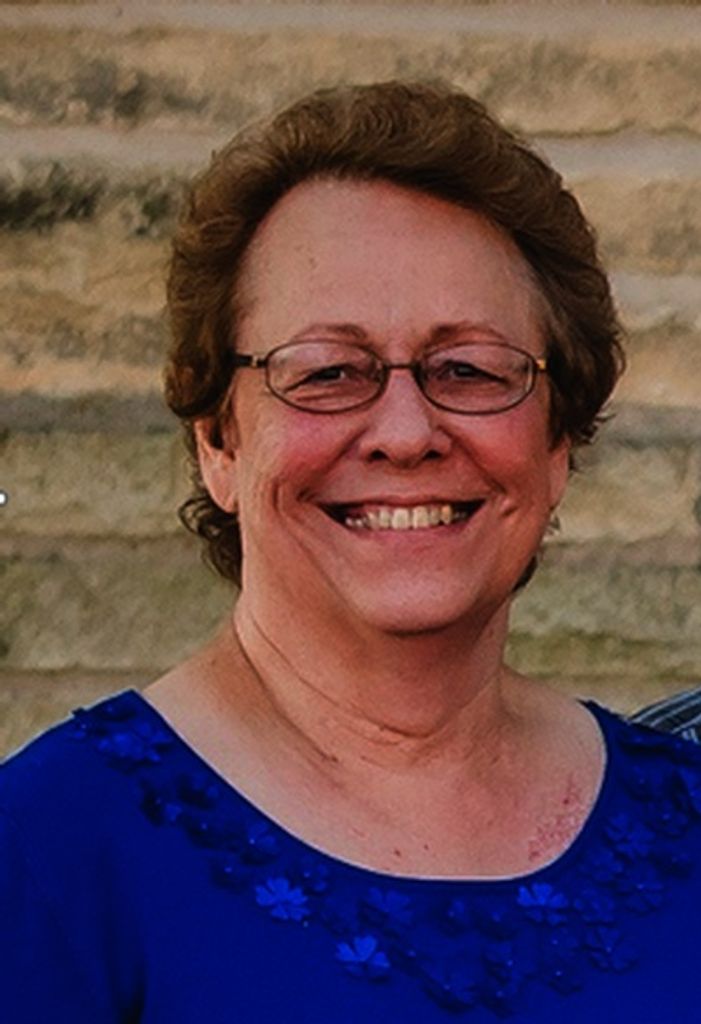 Linda Alice Farrow Profile Photo
