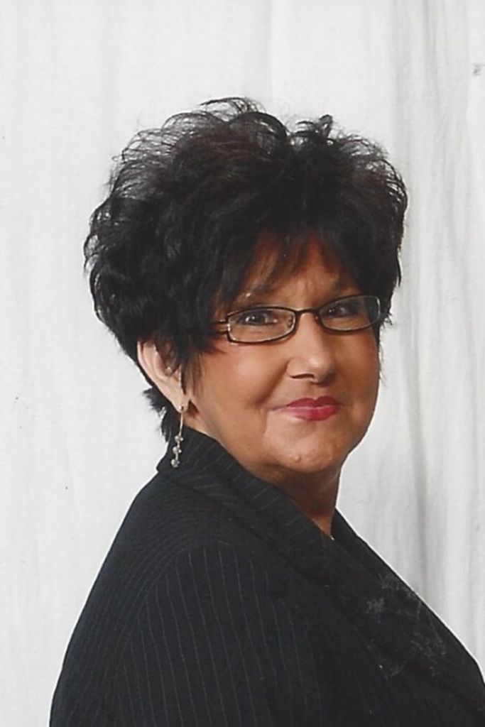 Linda Lou (Brown)  Hoskins Profile Photo
