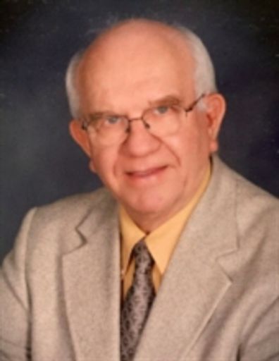 Richard J. Hauser photo gallery thumbnail 2 of 3
