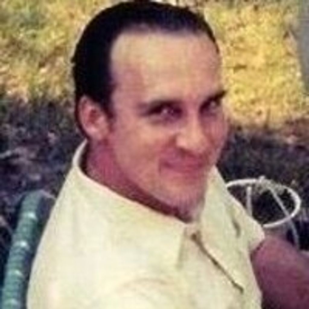 Thomas R Itzo