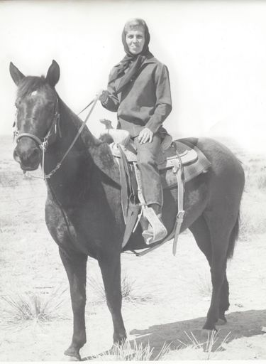 Donna Moree Webb photo gallery thumbnail 12 of 48