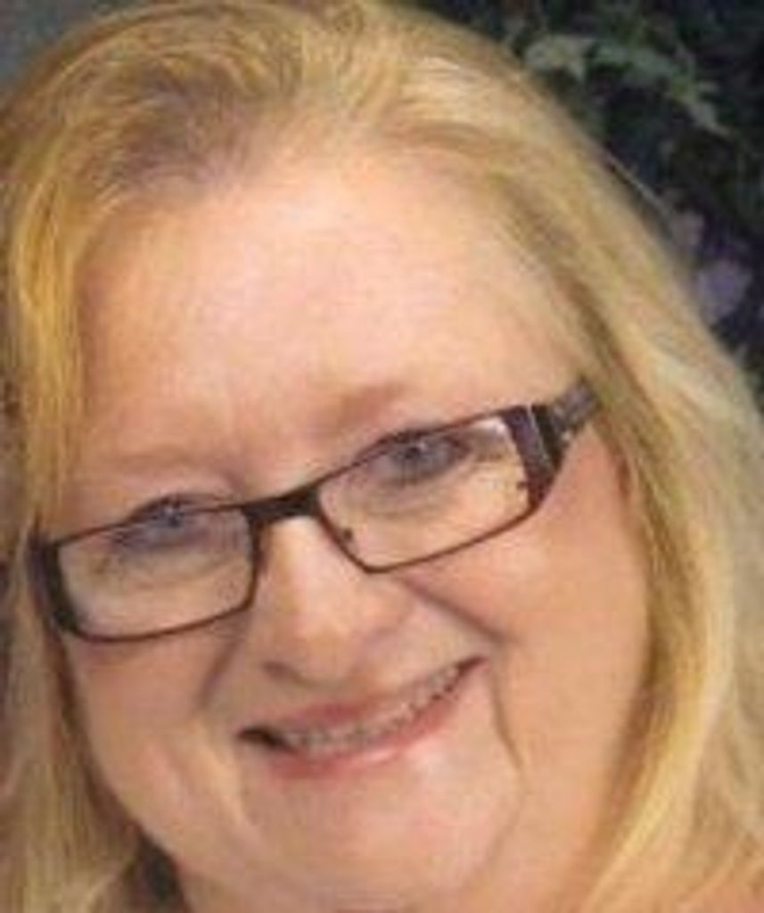 Elizabeth Aukee Profile Photo