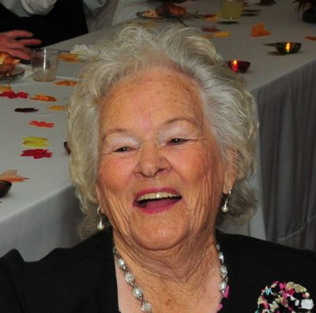 Izzie  A Parrott Profile Photo