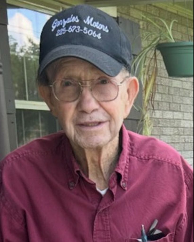 Robert Joseph "Bear" Hebert