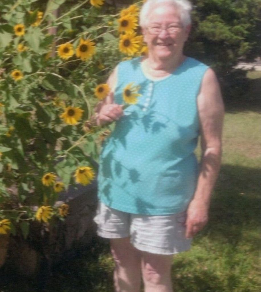 Elizabeth Jo McRae