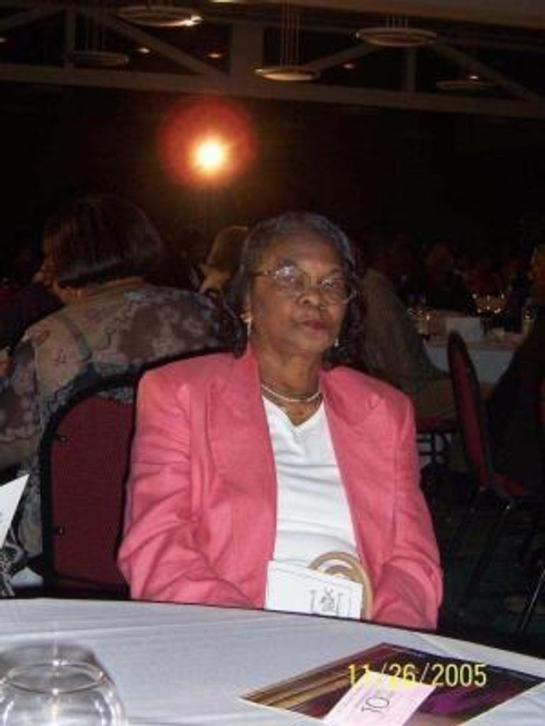 Mealey Mae Shackelford Profile Photo