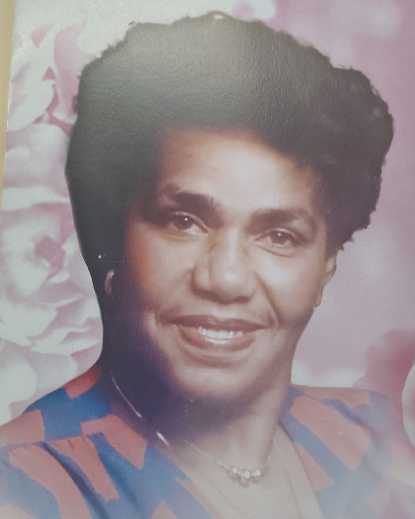 Minister Lois Myles Harrison Profile Photo