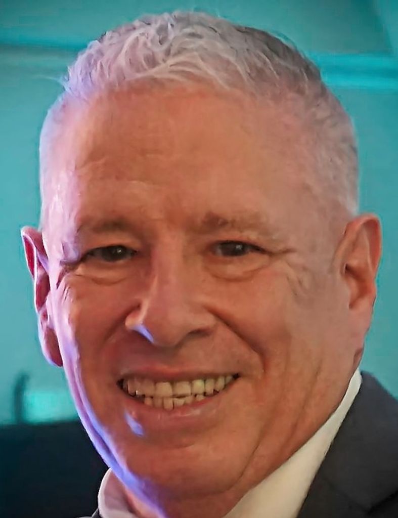 Francis (Frank) Ryan