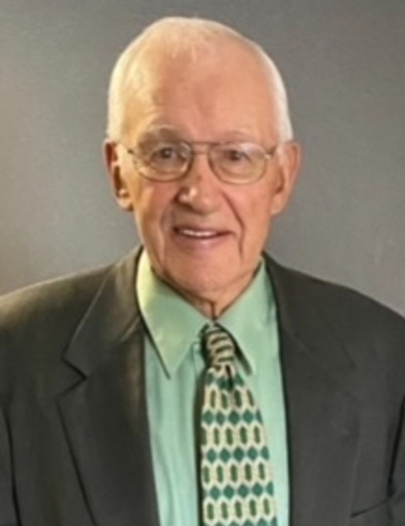 Lee Hall Profile Photo