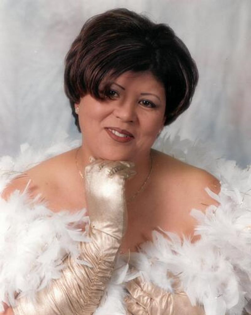 Maria Cruz Profile Photo