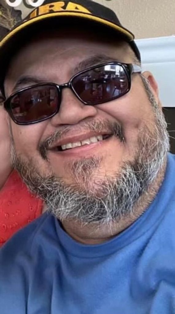 Ruben Edward Morales