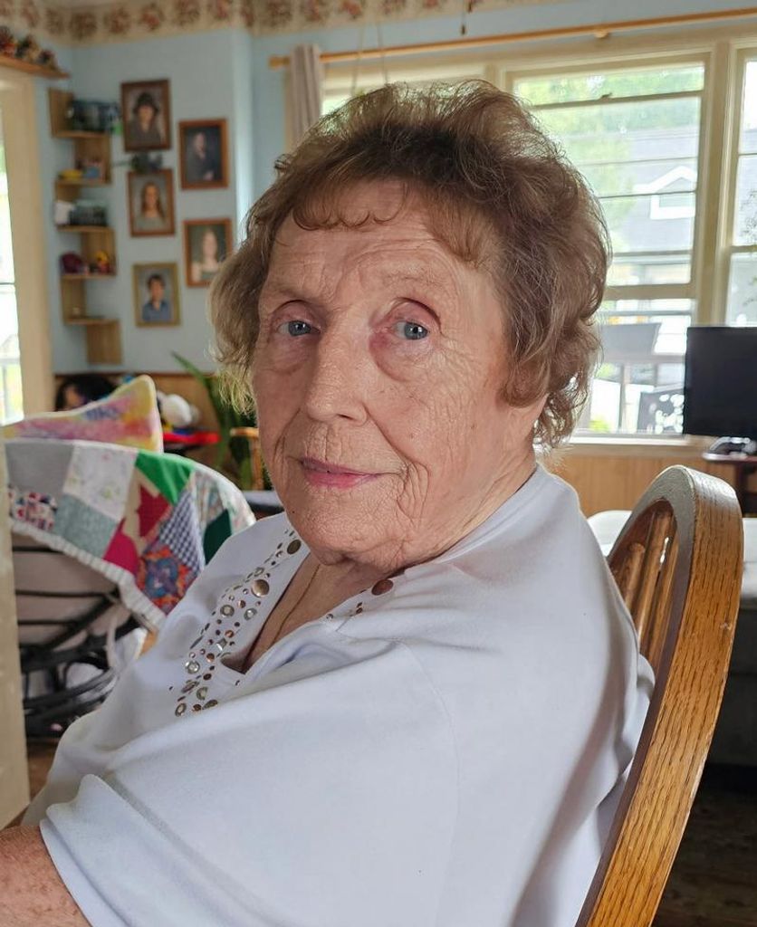 Rosemary Genivieve Rhoden Profile Photo