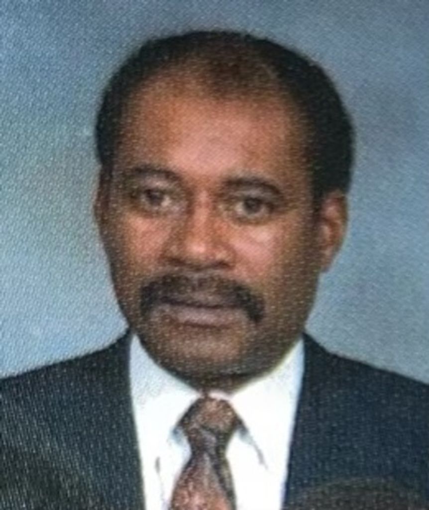 Robert James Huggard Profile Photo