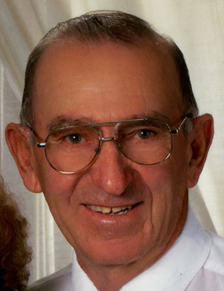 Reed Lyons Profile Photo