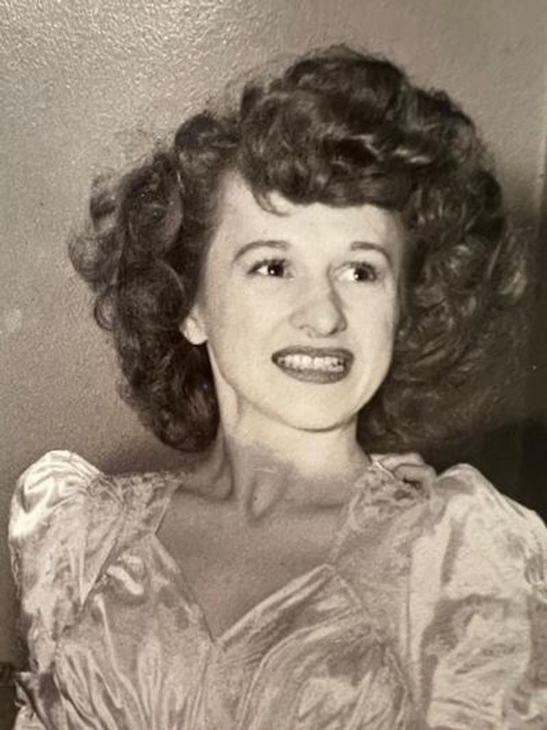 Olga Fischl Profile Photo
