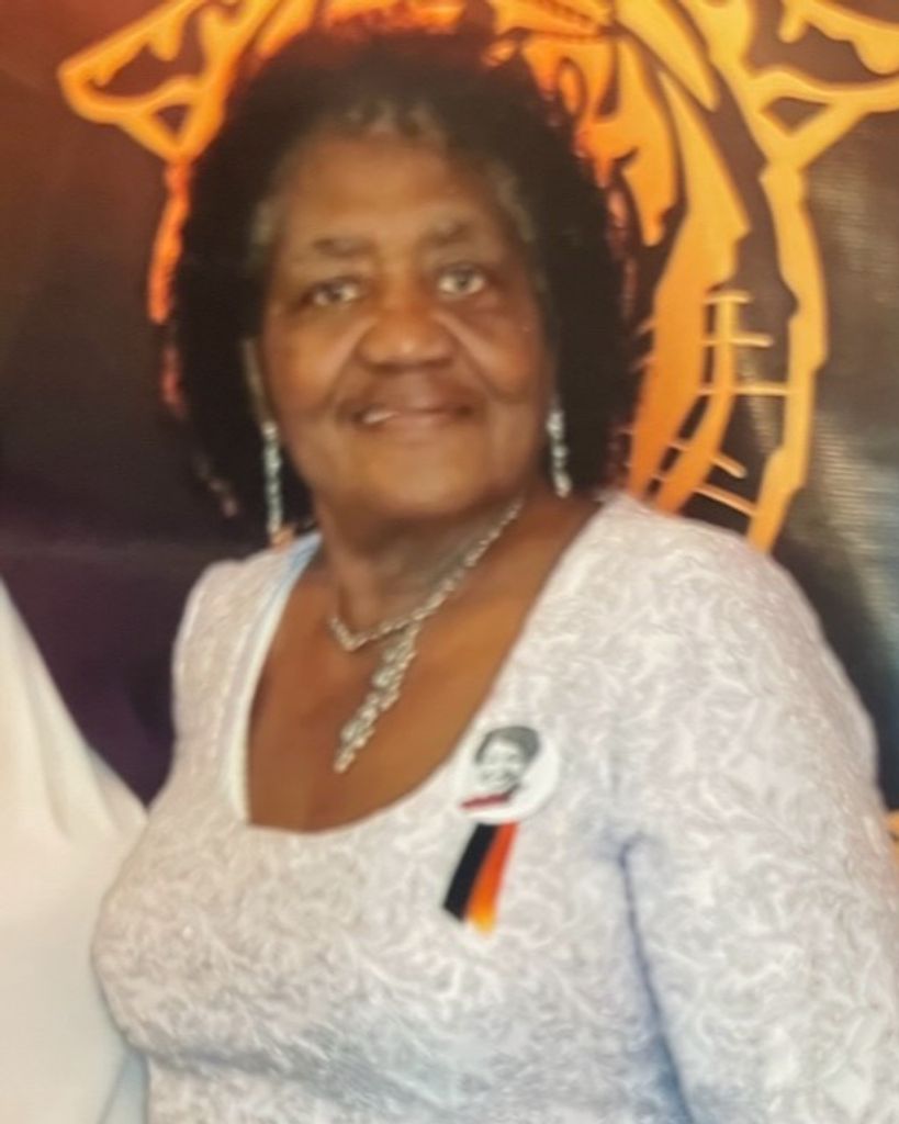 Mildred Holmon