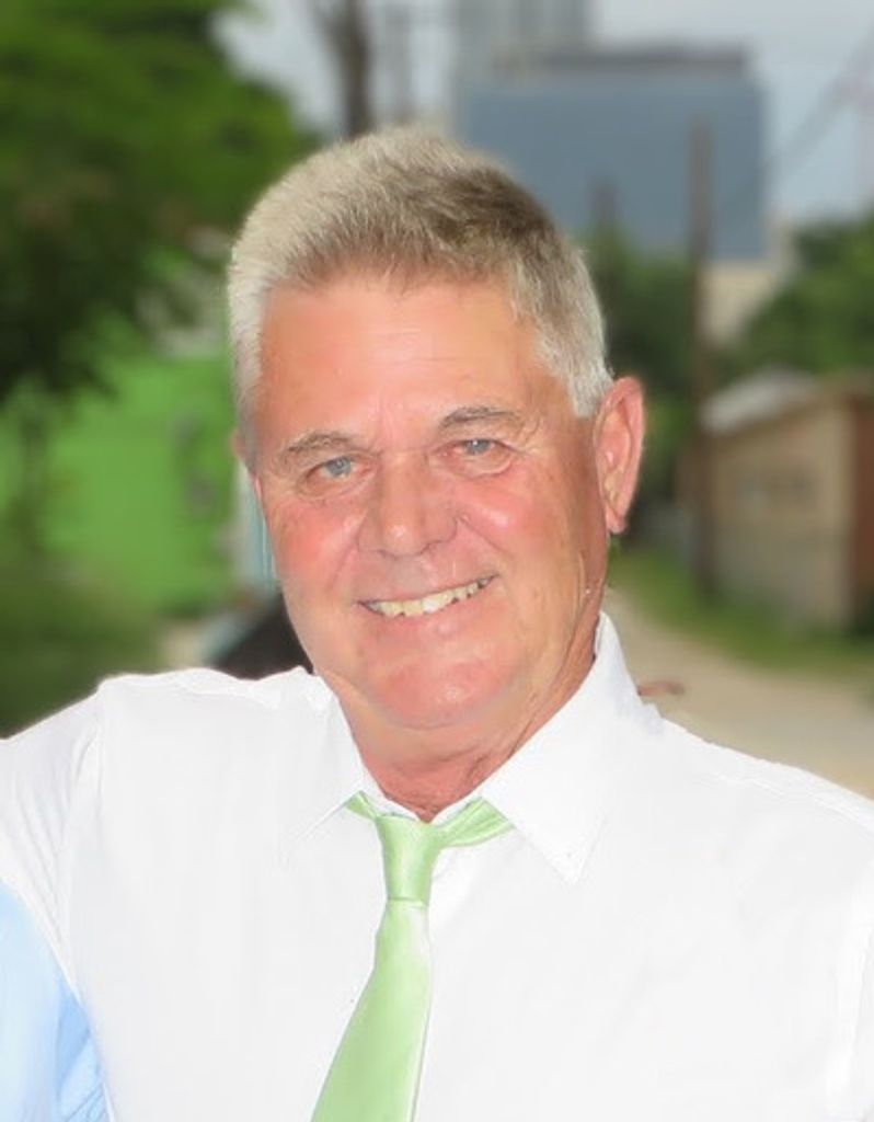 Larry James Lynch Profile Photo