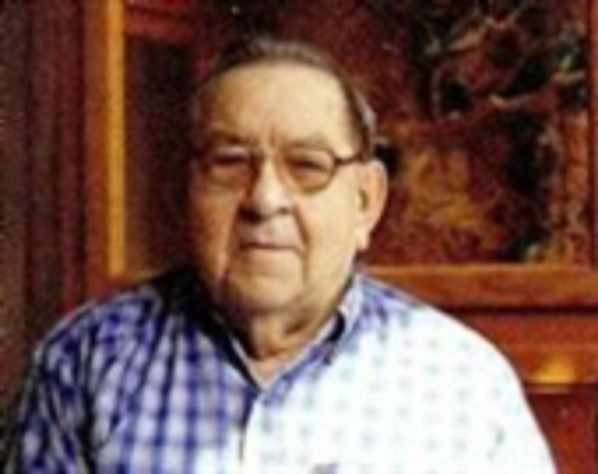 Clarence Becke photo gallery image 1 of 2