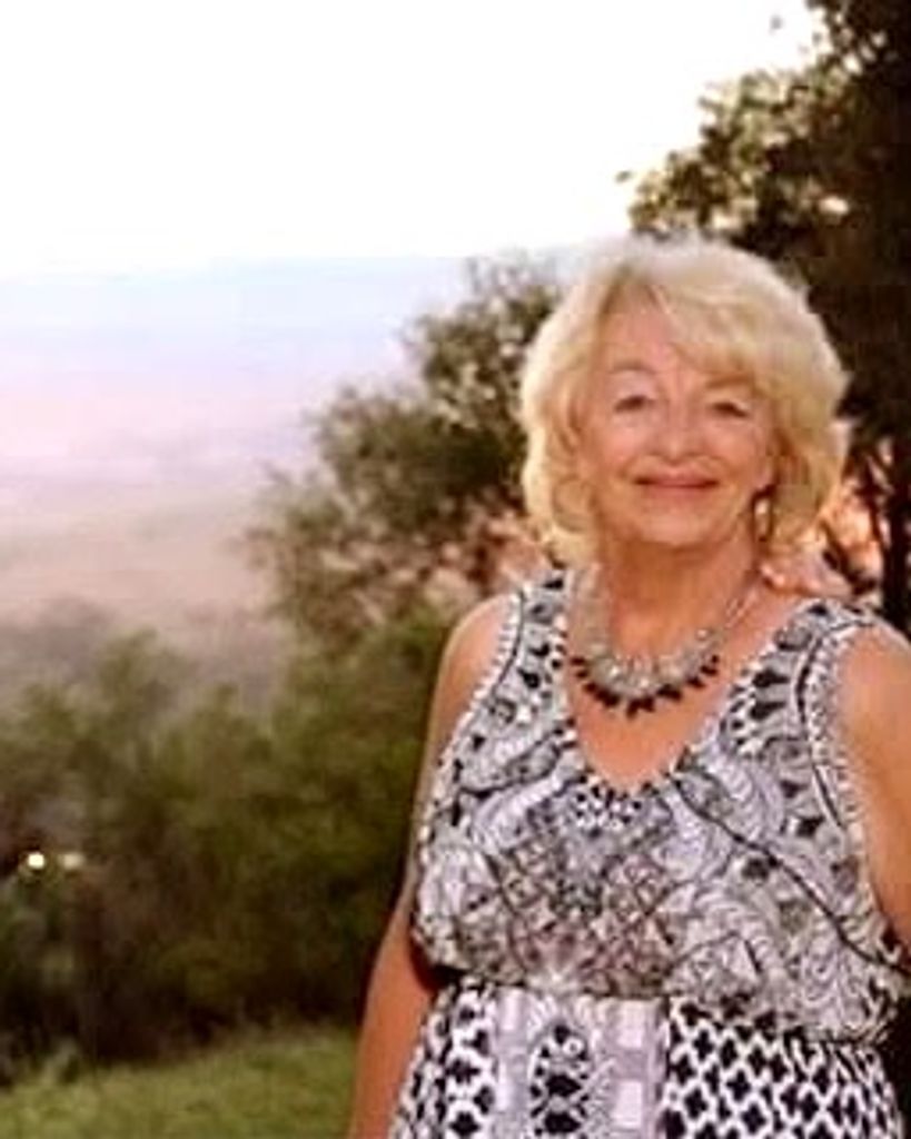 Bonnie Maxine Hooper Profile Photo