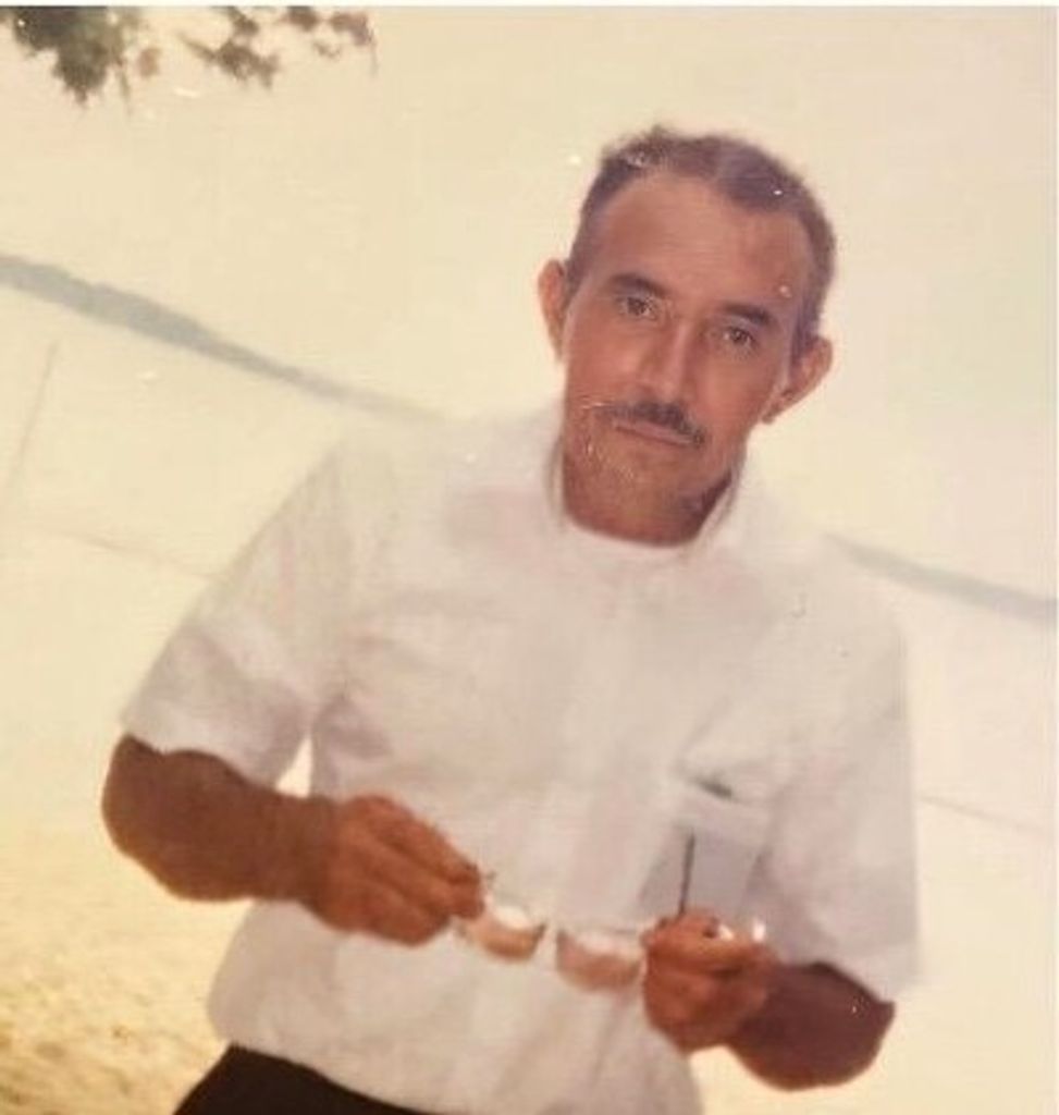 Pedro H. Hernandez Profile Photo