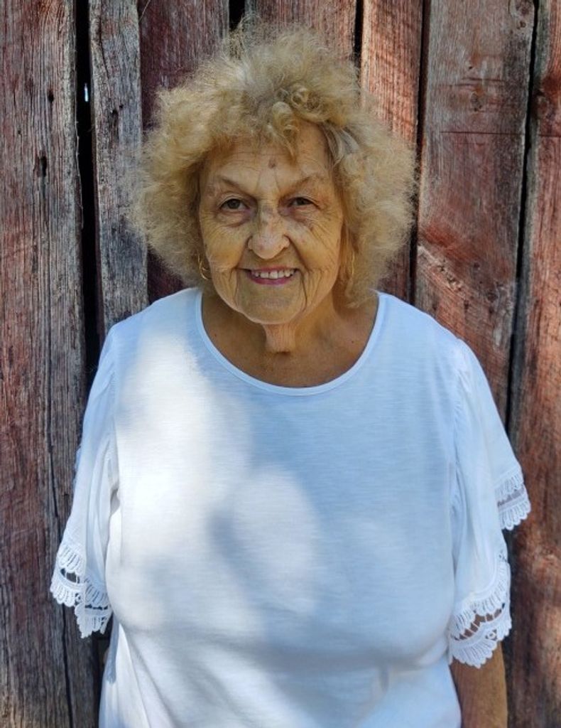 Peggy L (Troutt)  Bacon Profile Photo