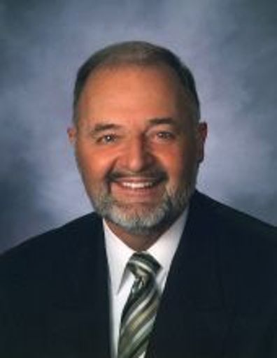 Richard Lee Van Hollebeke Profile Photo
